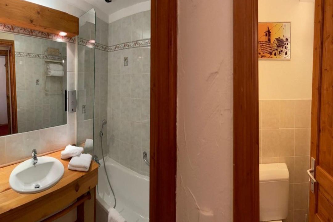 Photo of Others in Saulieu