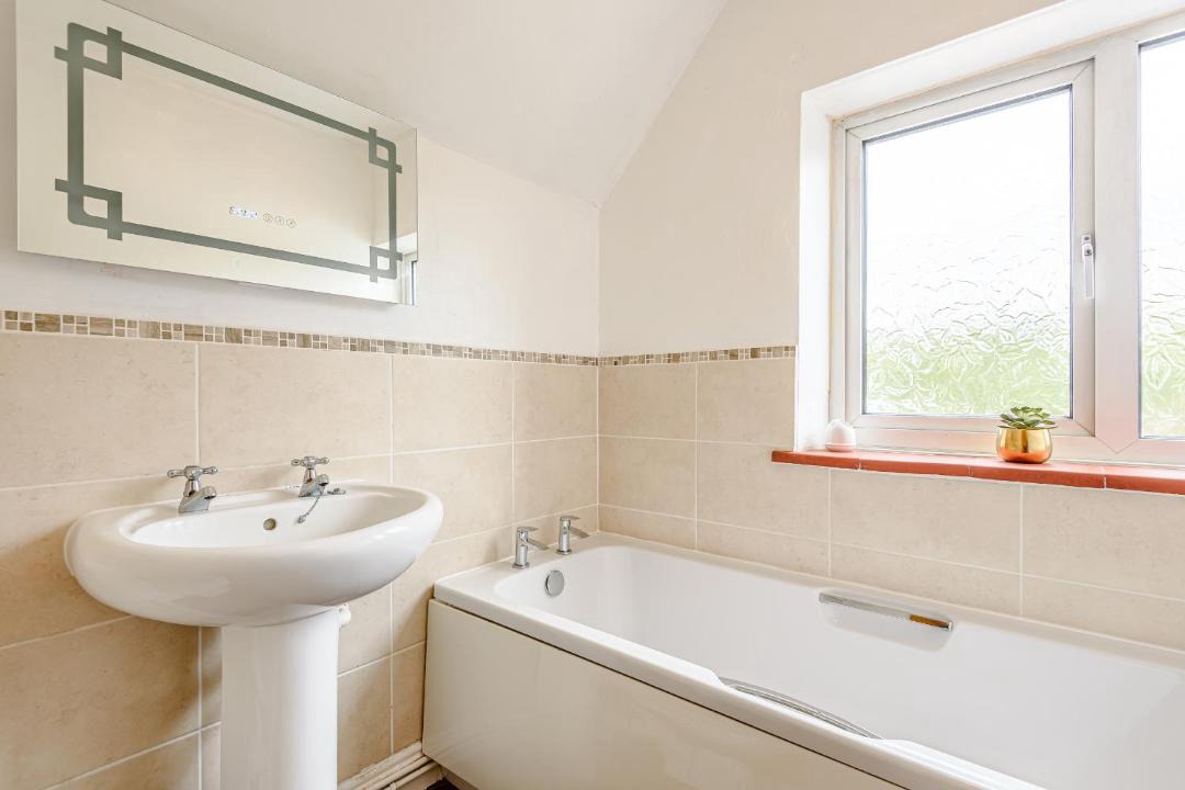 Photo of Bathroom in Talybont