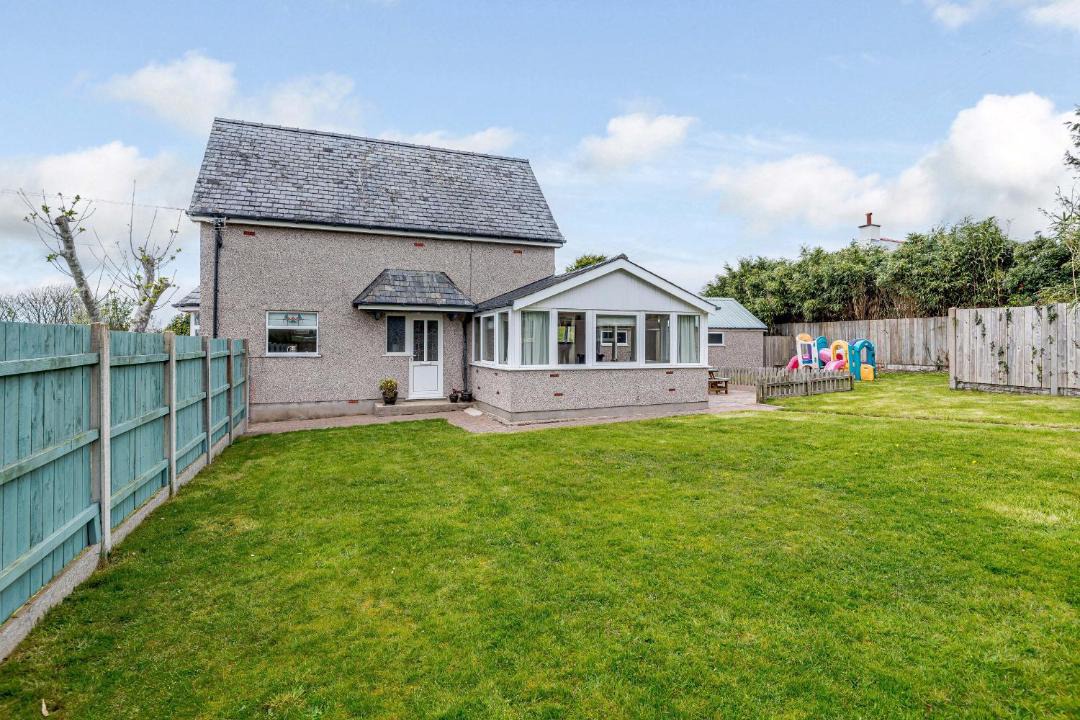Photo of Buildings in Talybont