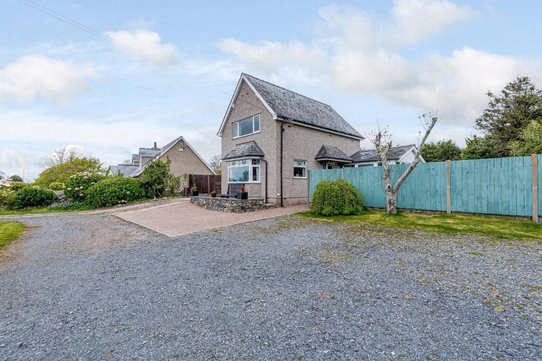 Photo of Buildings in Talybont