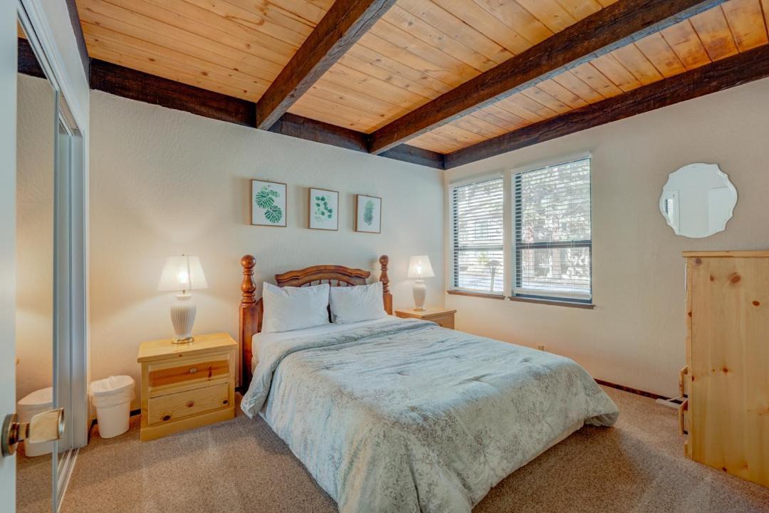 Photo of Bedroom in Kings Beach