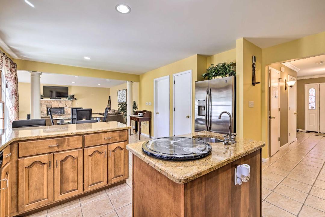 Photo of Kitchen in Henryville