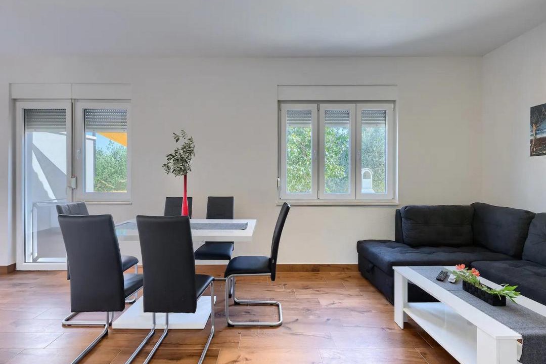 Photo of Livingroom in Loborika
