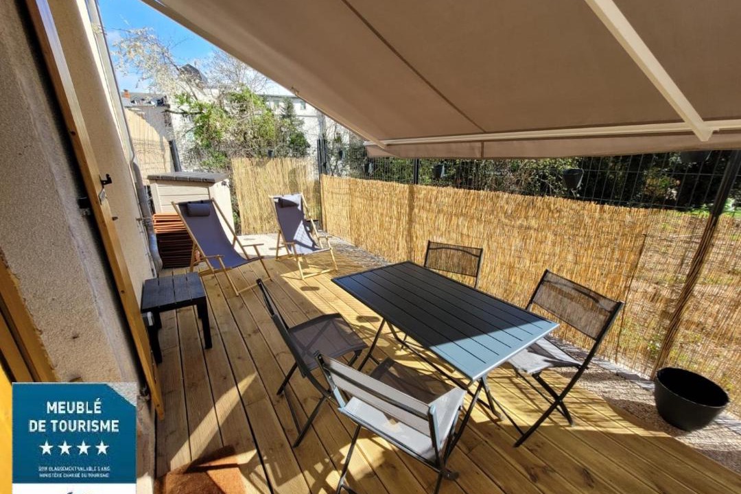 Photo of Patio Balcony in Chatel-Guyon