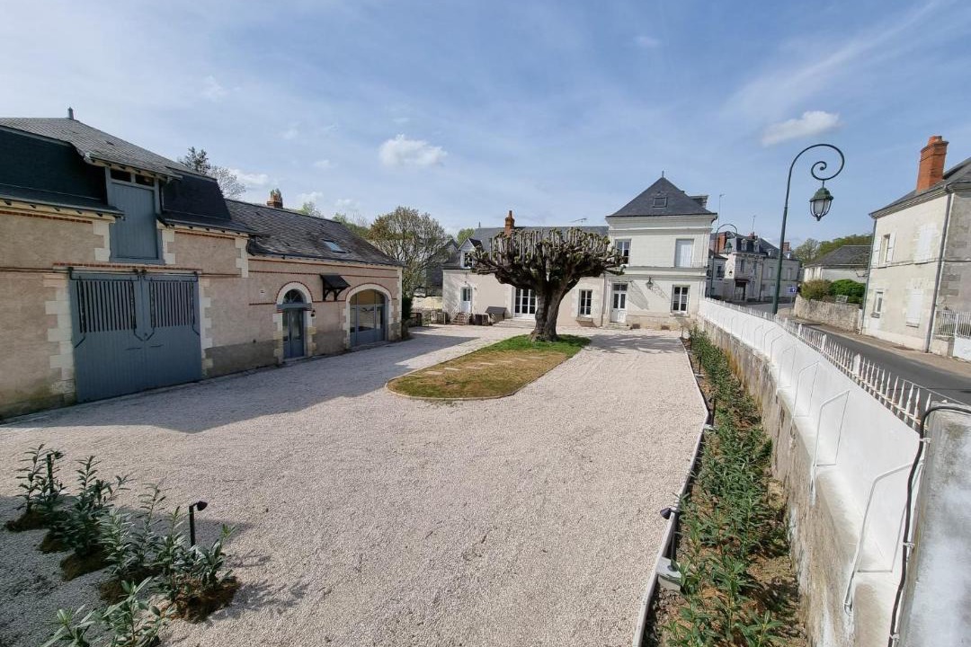Photo of Others in Saint-Ouen-les-Vignes