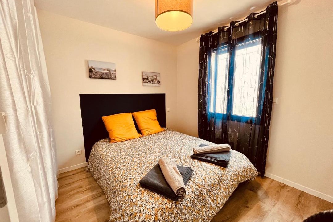 Photo of Bedroom in Vensac