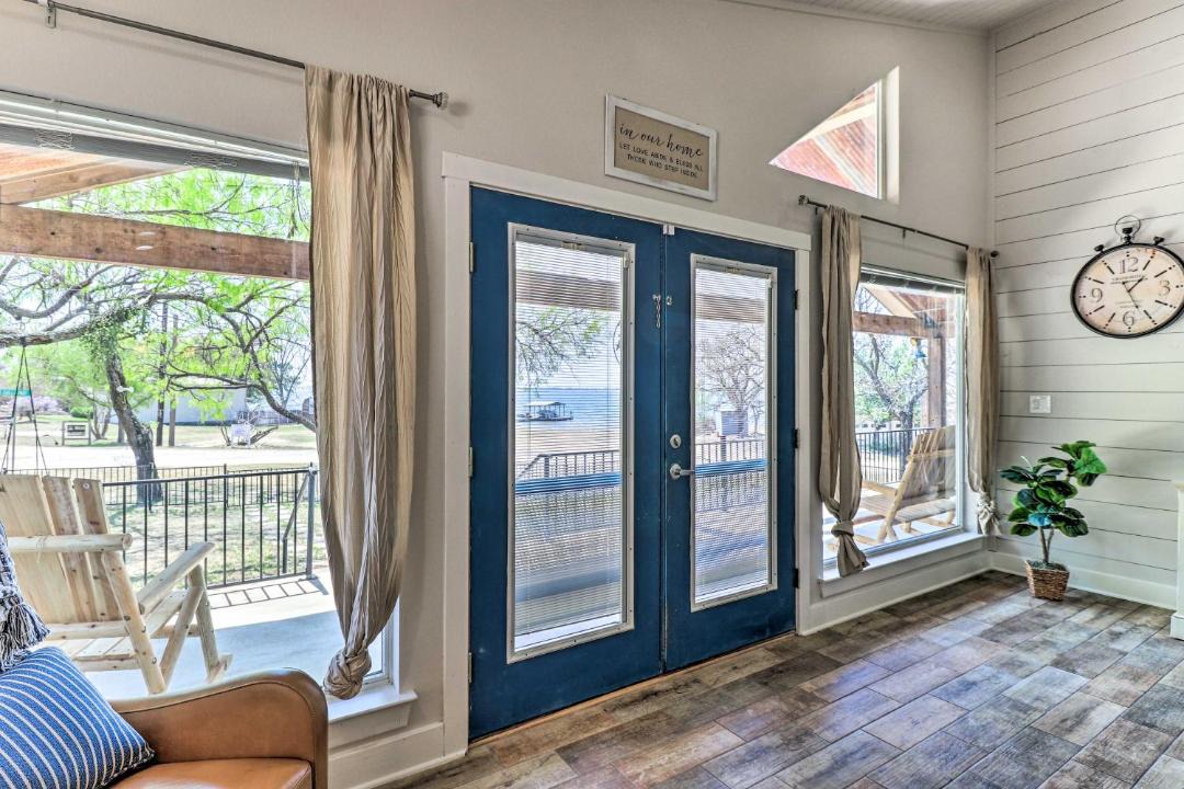 Photo of Patio Balcony in Silver Creek Village