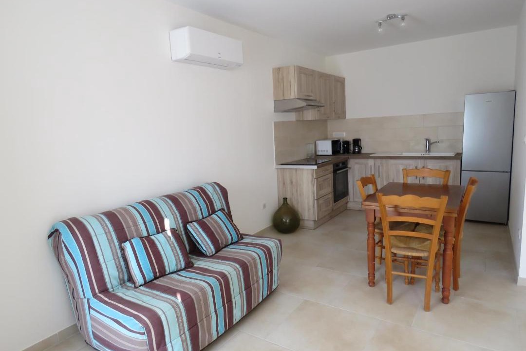 Photo of Others in Grans