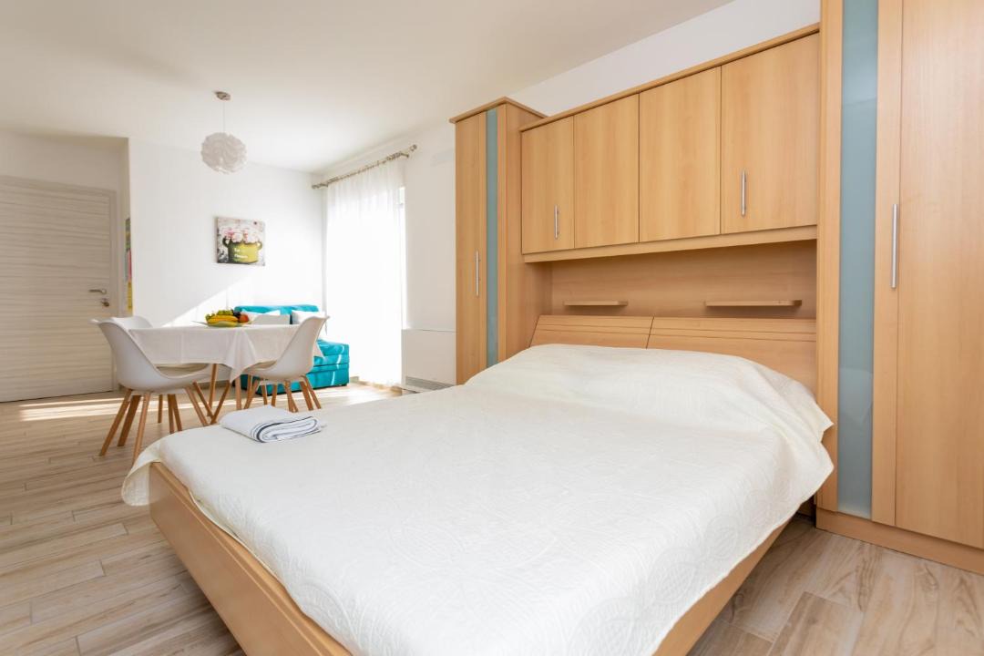 Photo of Bedroom in Vantacici