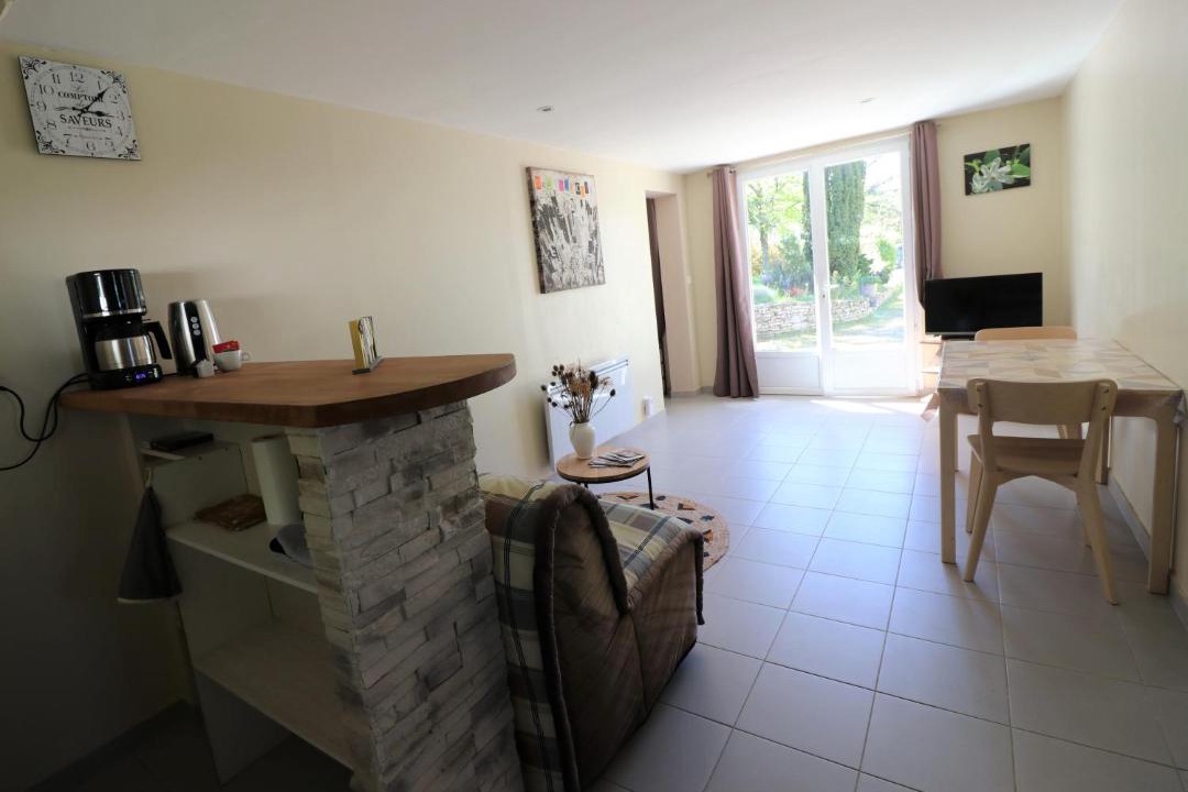 Photo of Others in Martel