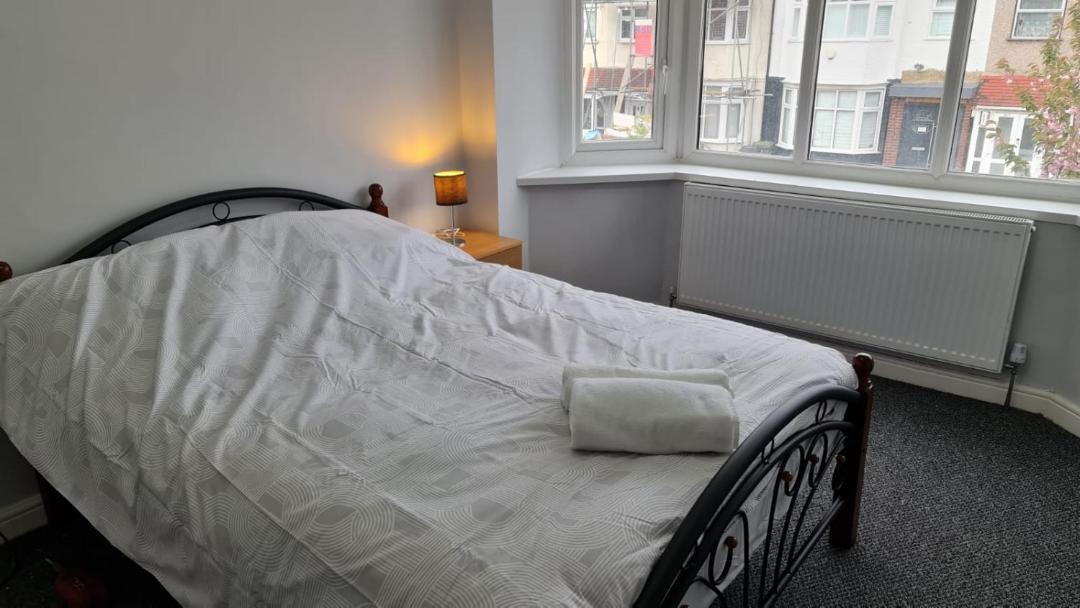 Photo of Bedroom in Redbridge