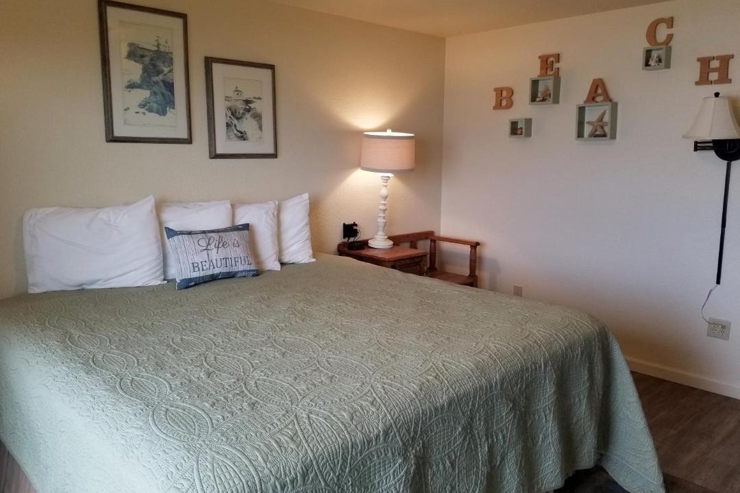 Photo of Bedroom in Yachats