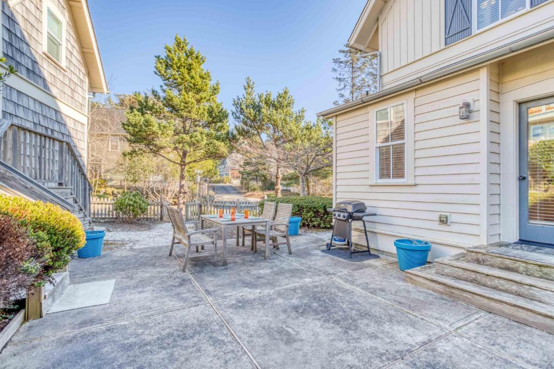 Photo of Others in Olivia Beach