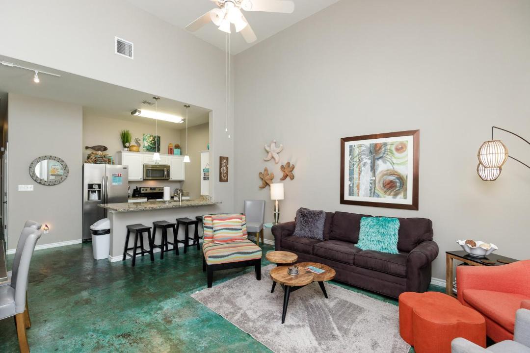 Photo of Livingroom in Corpus Christi