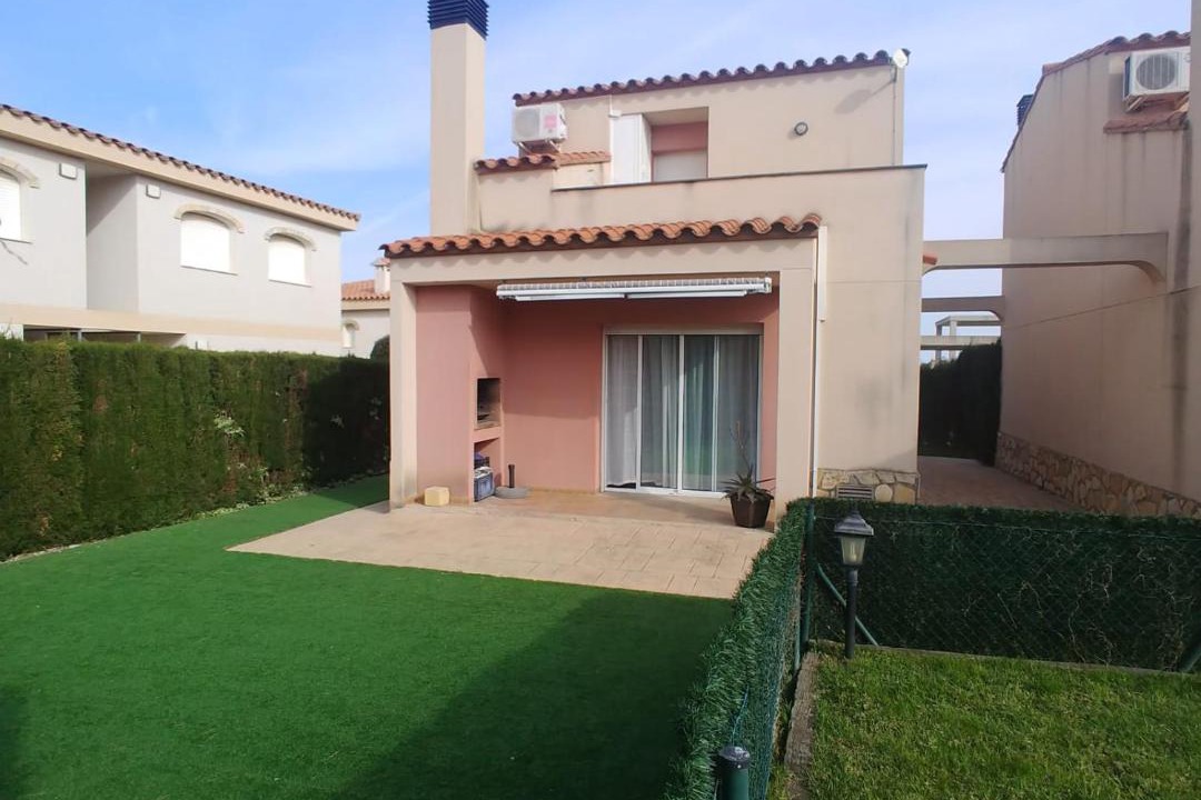 Photo of Buildings in Les Planes del Rei