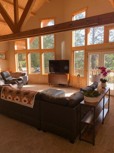 Photo of Livingroom in Riggins