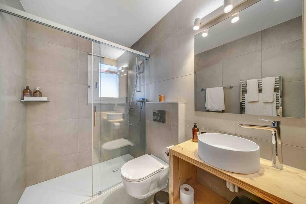Photo of Bathroom in Noes