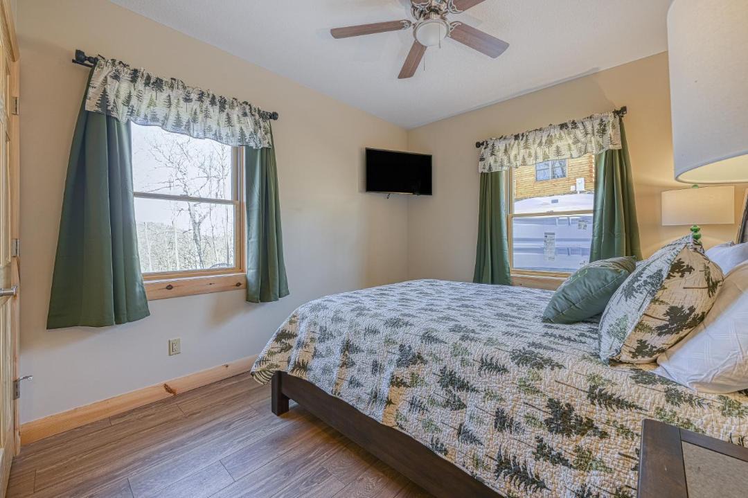 Photo of Bedroom in McHenry