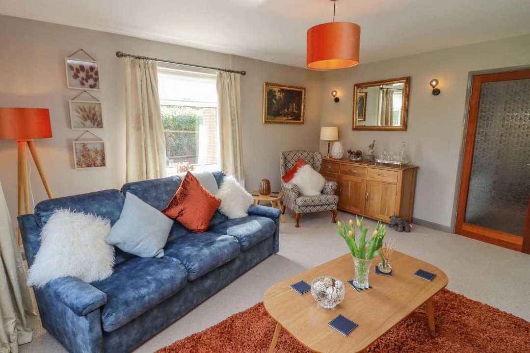 Photo of Livingroom in Adderbury