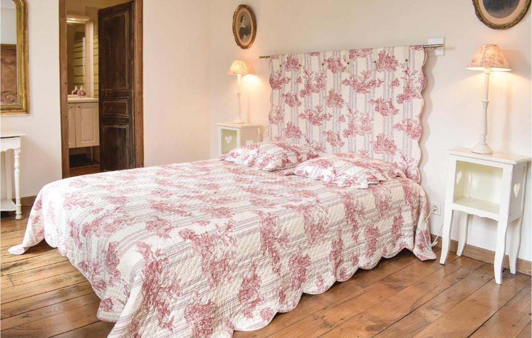 Photo of Others in Saint-Clement-Rancoudray