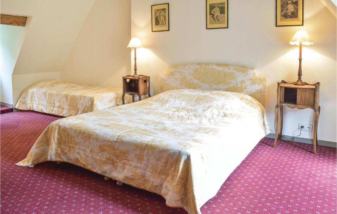 Photo of Others in Saint-Clement-Rancoudray