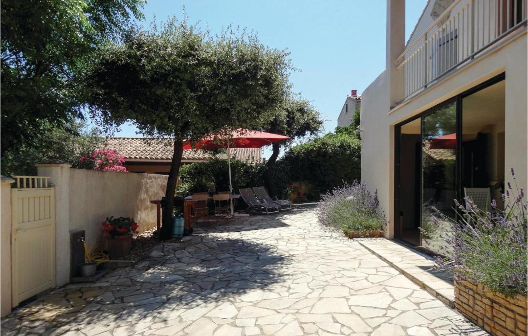 Photo of Others in Pignan