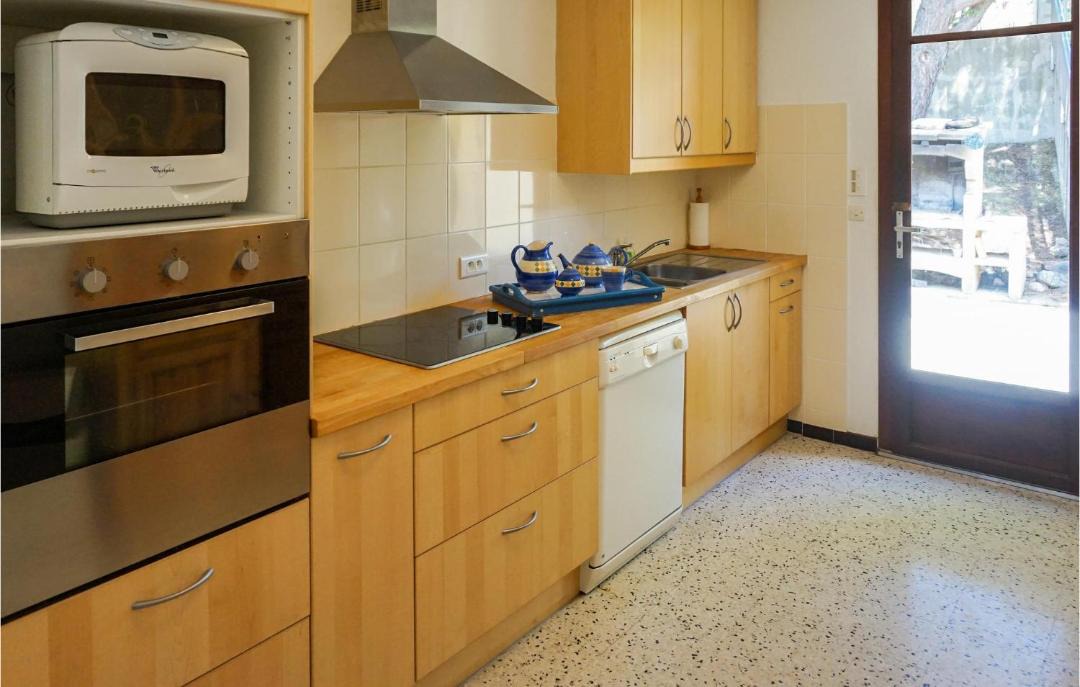Photo of Kitchen in Pierrerue