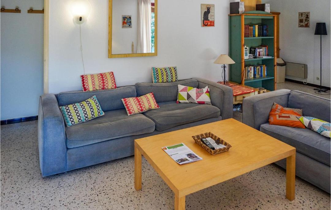 Photo of Livingroom in Pierrerue