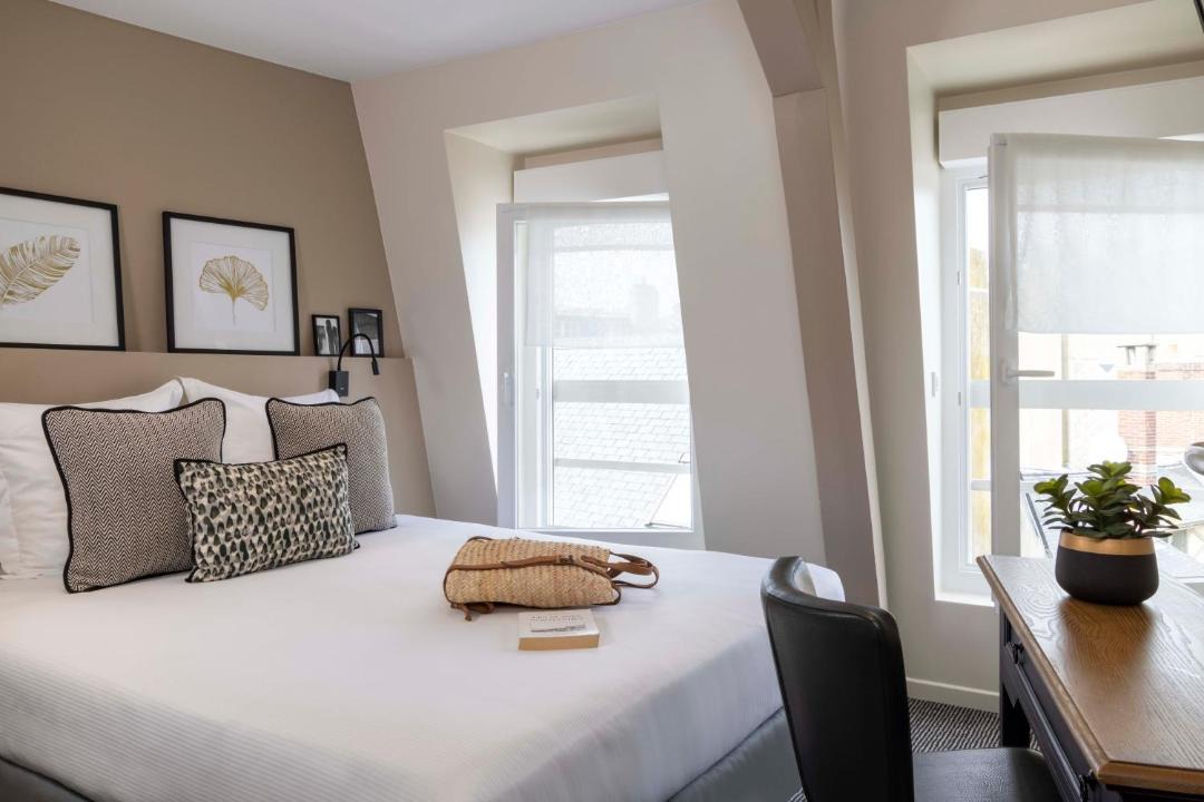 Photo of Others in Trouville-sur-Mer