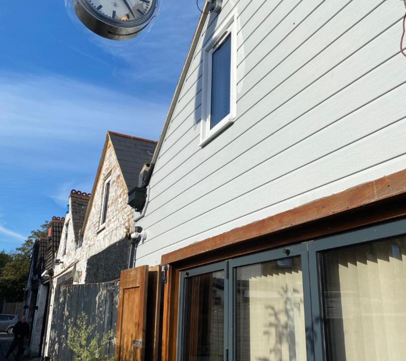 Photo of Others in Bowes