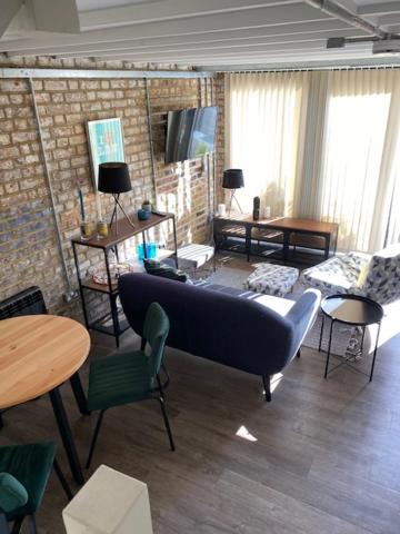 Photo of Livingroom in Bowes