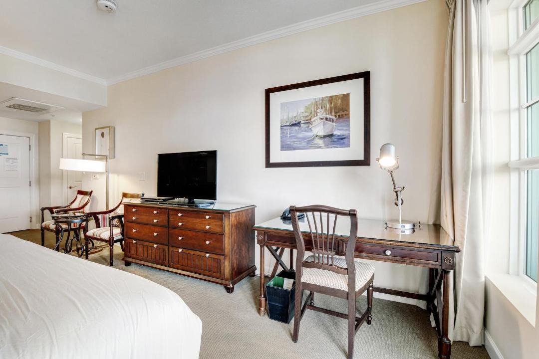 Photo of Livingroom in Isle of Palms