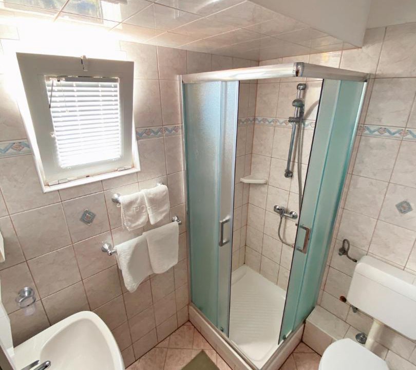 Photo of Bathroom in Punat