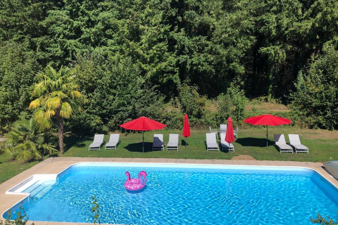 Photo of Others in Pageas