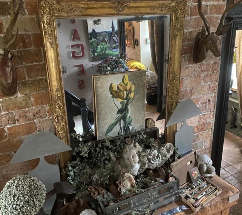 Photo of Others in Quintin