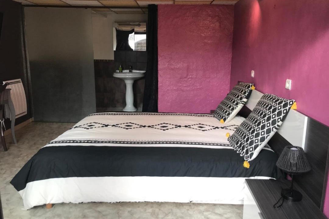 Photo of Others in Luxe