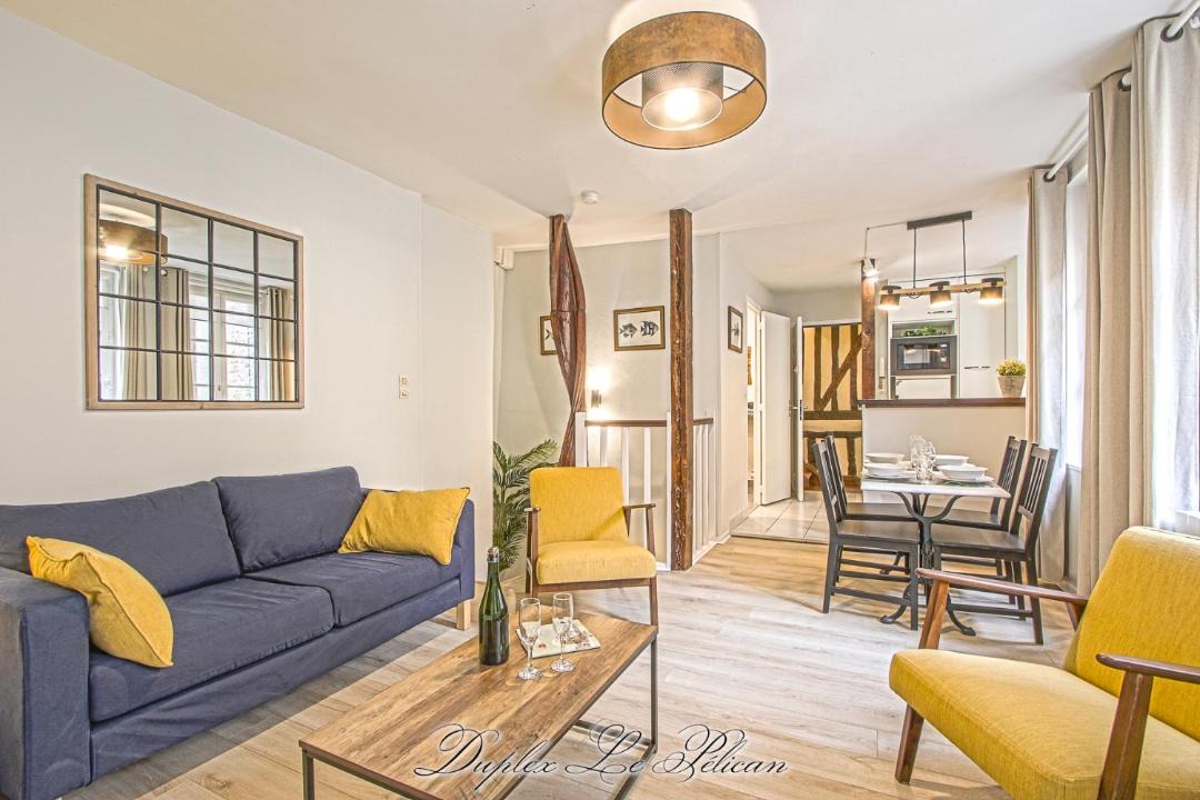 Photo of Livingroom in Enclos
