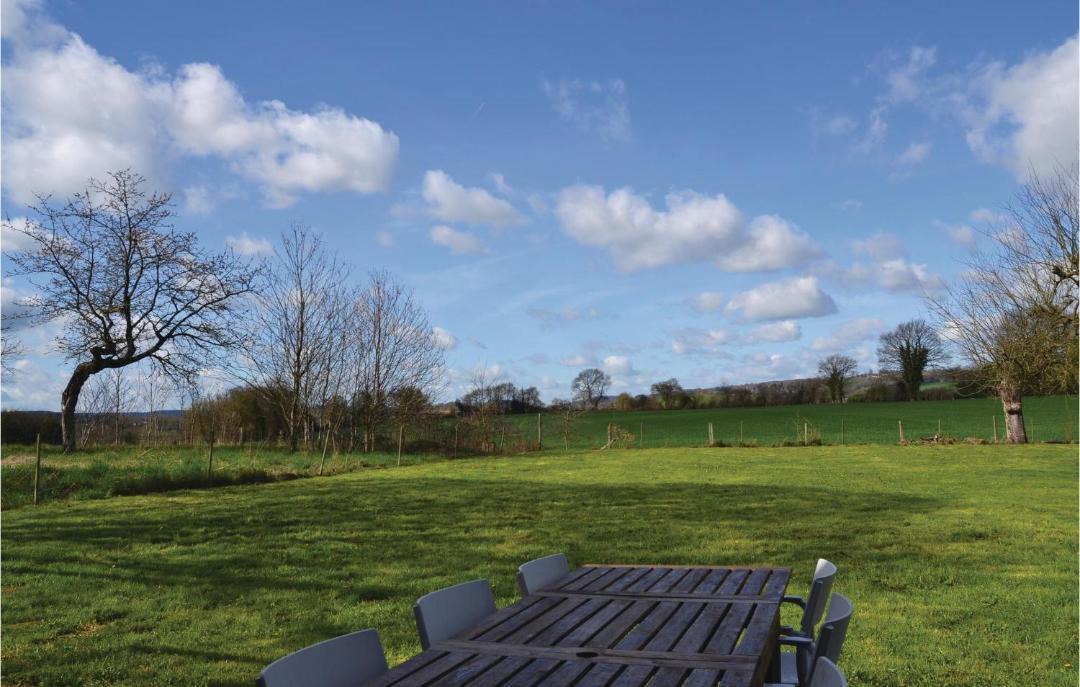 Photo of Others in Saint-Pierre-sur-Orthe