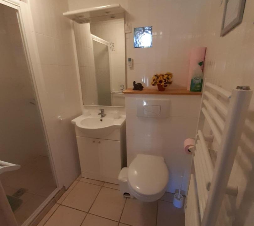 Photo of Bathroom in Chatel-Montagne