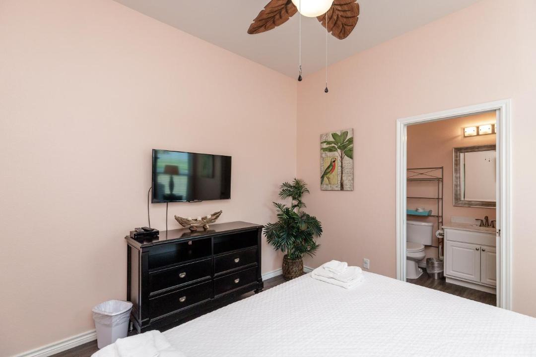 Photo of Bedroom in Corpus Christi
