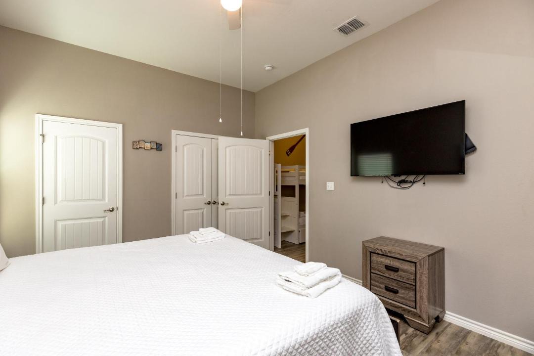 Photo of Bedroom in Corpus Christi