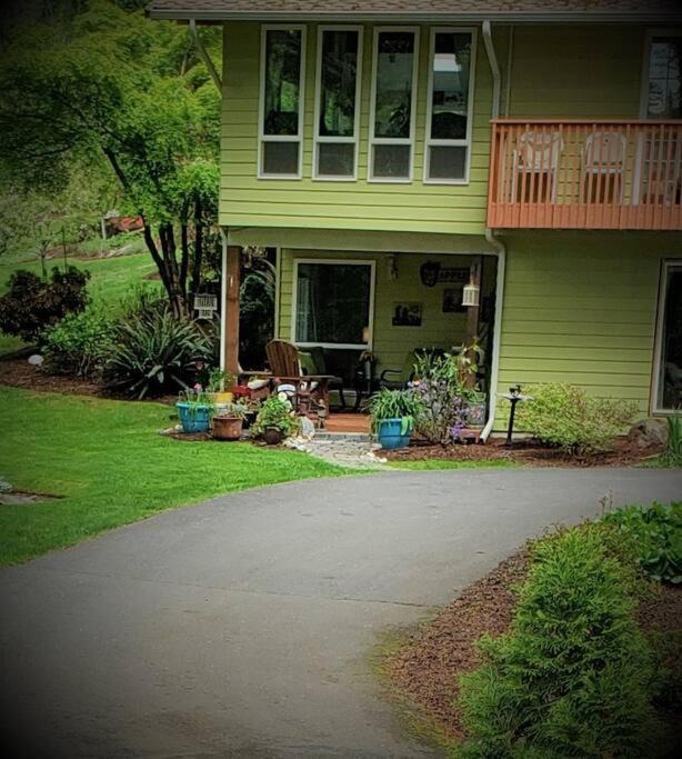 Photo of Others in Woodinville