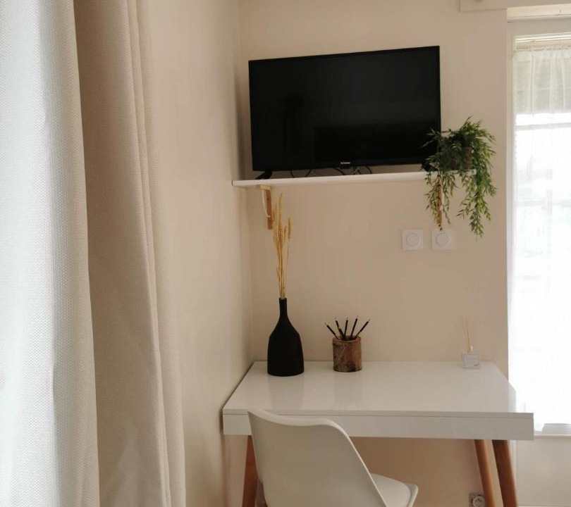 Photo of Others in Bois-Jerome-Saint-Ouen