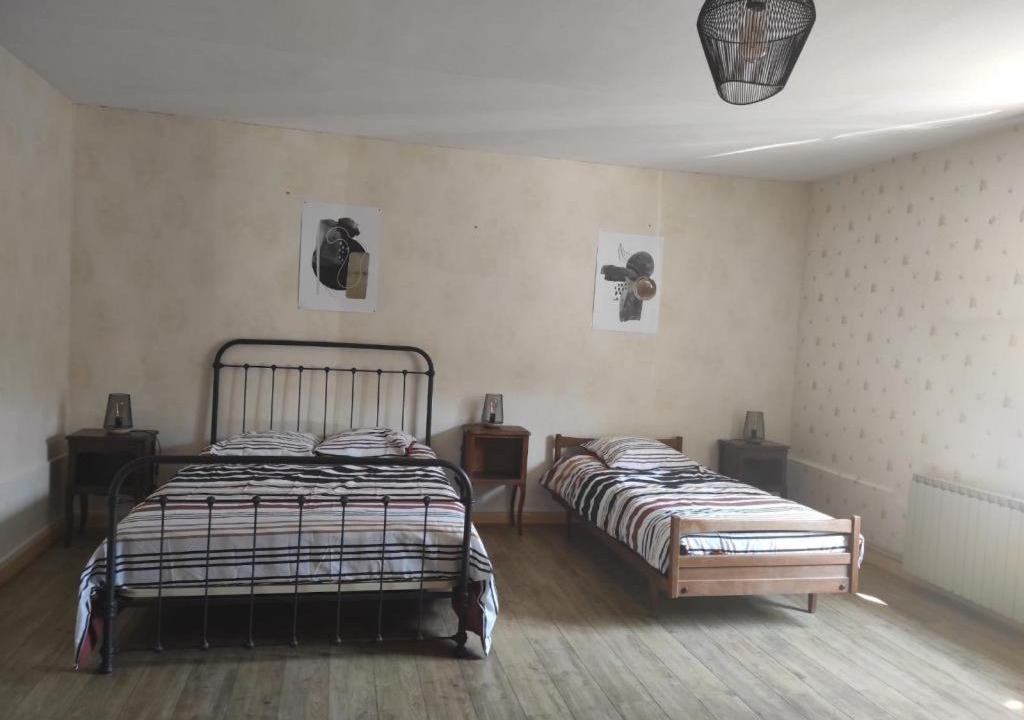 Photo of Bedroom in Velesmes-Echevanne