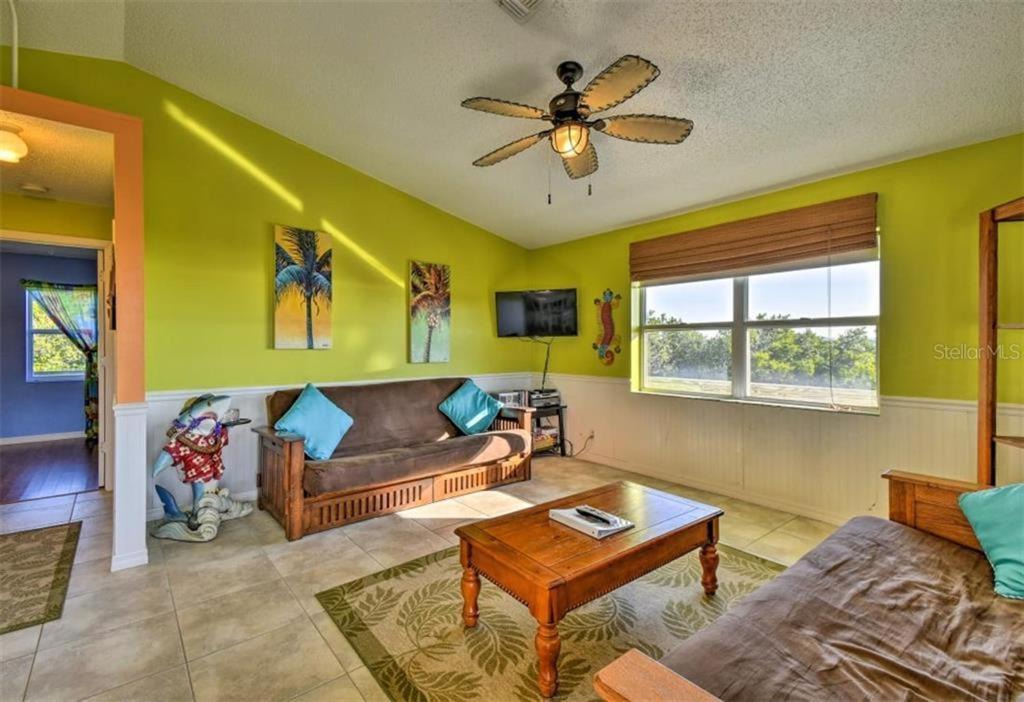 Photo of Livingroom in Placida