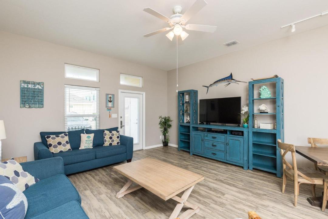 Photo of Livingroom in Corpus Christi