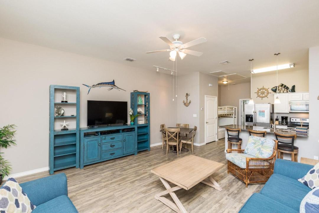 Photo of Livingroom in Corpus Christi
