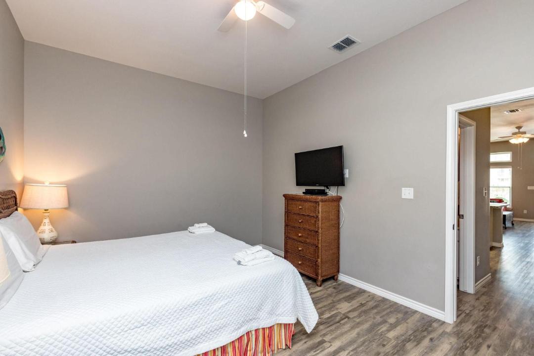 Photo of Bedroom in Corpus Christi