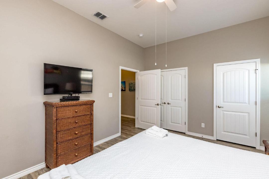 Photo of Bedroom in Corpus Christi