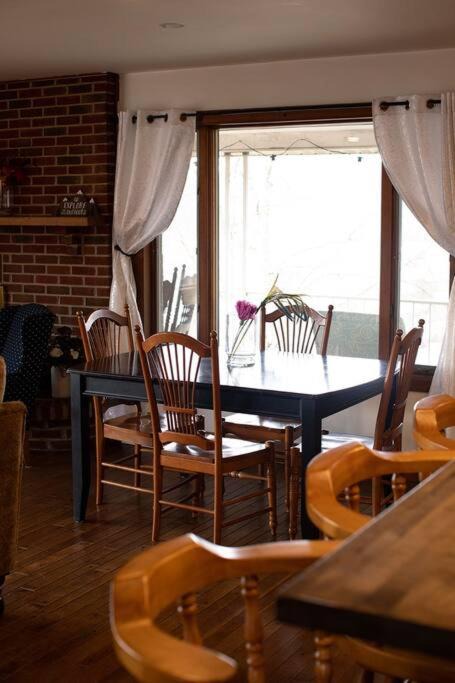 Photo of Livingroom in Beattyville